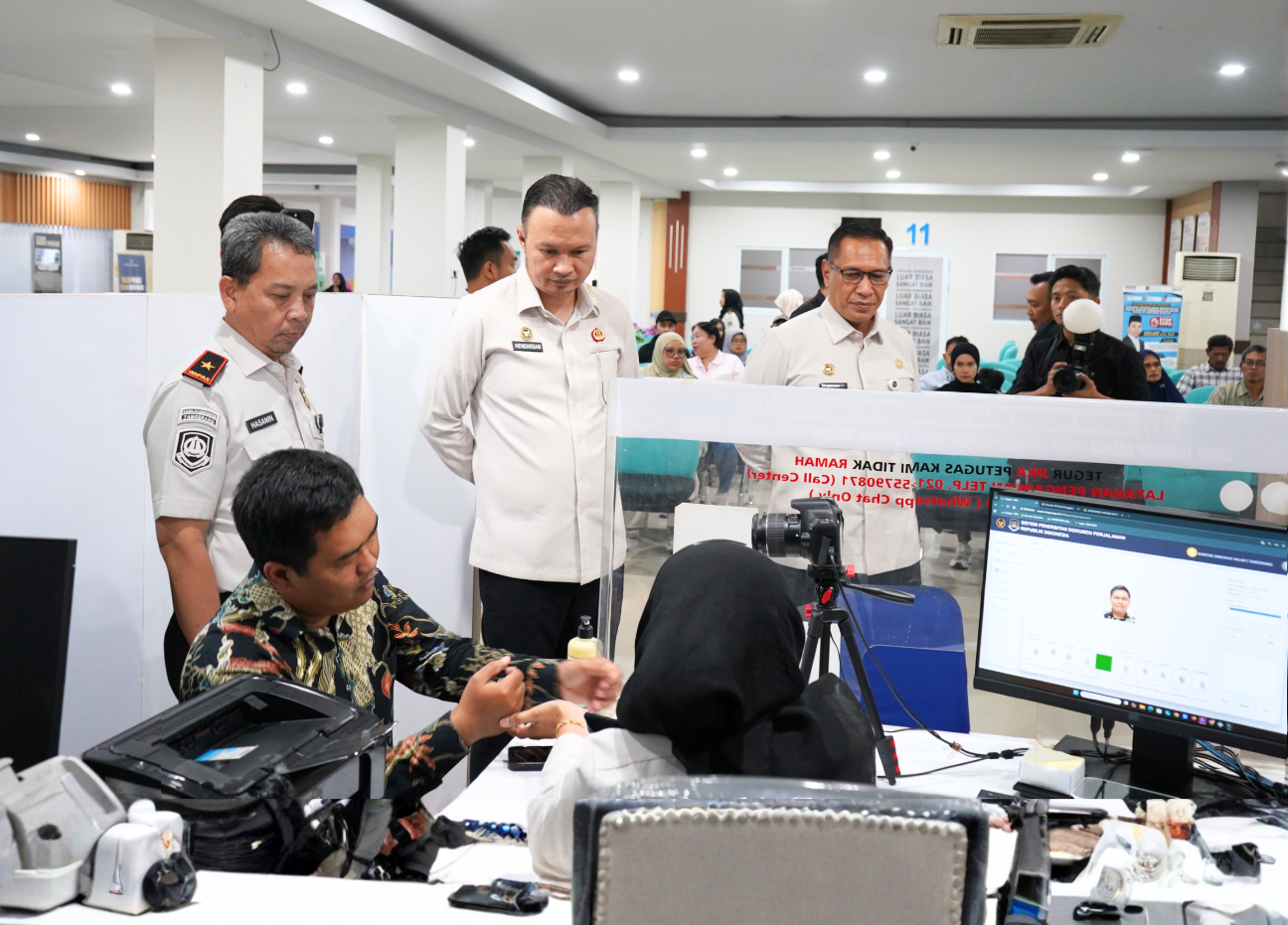 Tinjau Layanan dan Pengawasan, Dirjen Imigrasi Kunjungi Kantor Imigrasi Tangerang 