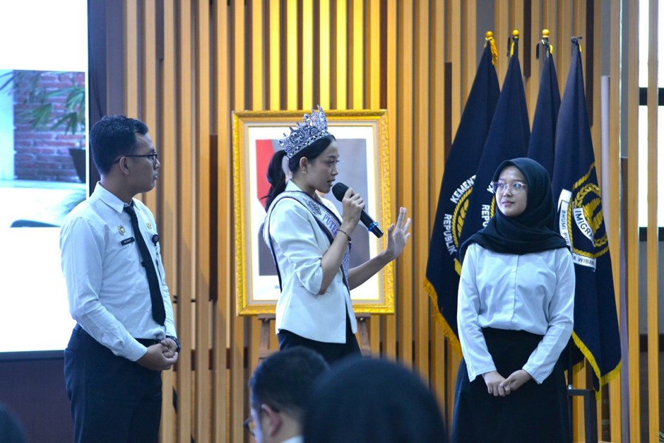 puteri_indonesia_2.jpeg