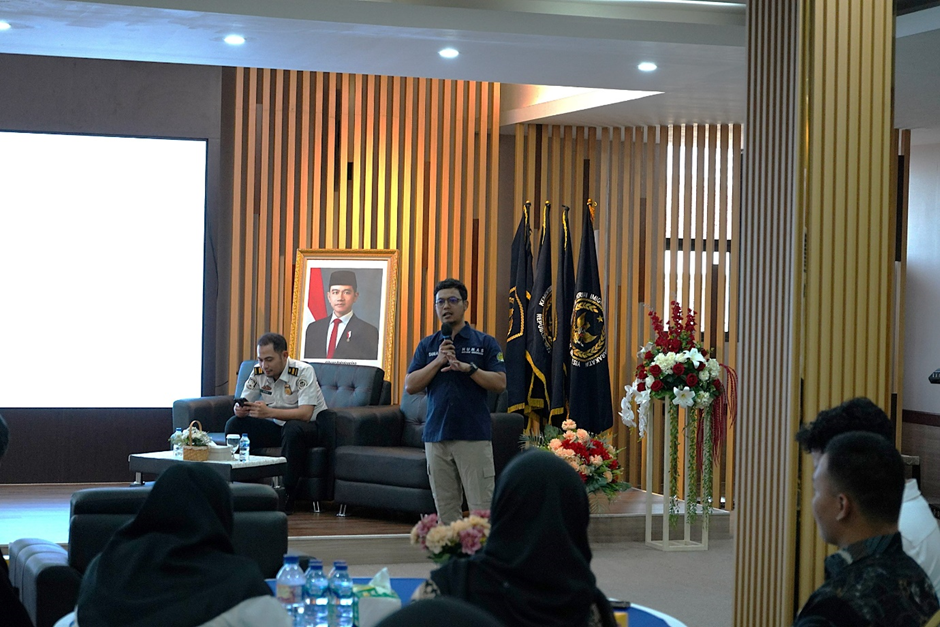 website_2_sosialisasi_pedoman.jpeg